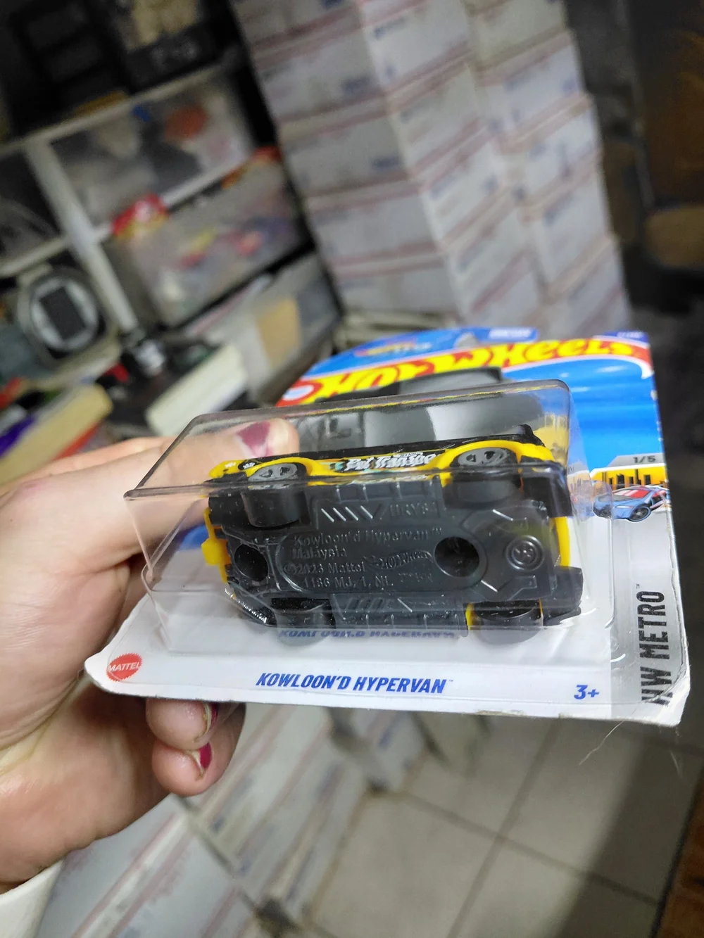 2025 Hot Wheels Kowloon'd Hypervan (Collector #006/250) from the HW Metro 1/5